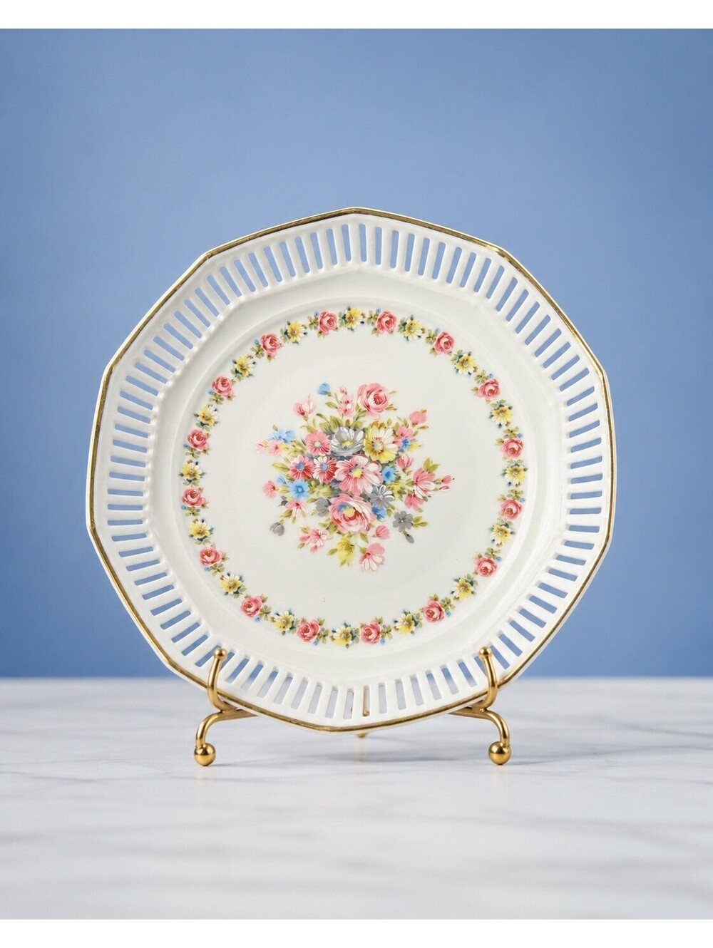 Schwarzenhammer Germany 1950s Reticulated Bowl Dish Floral, 9x2.5"